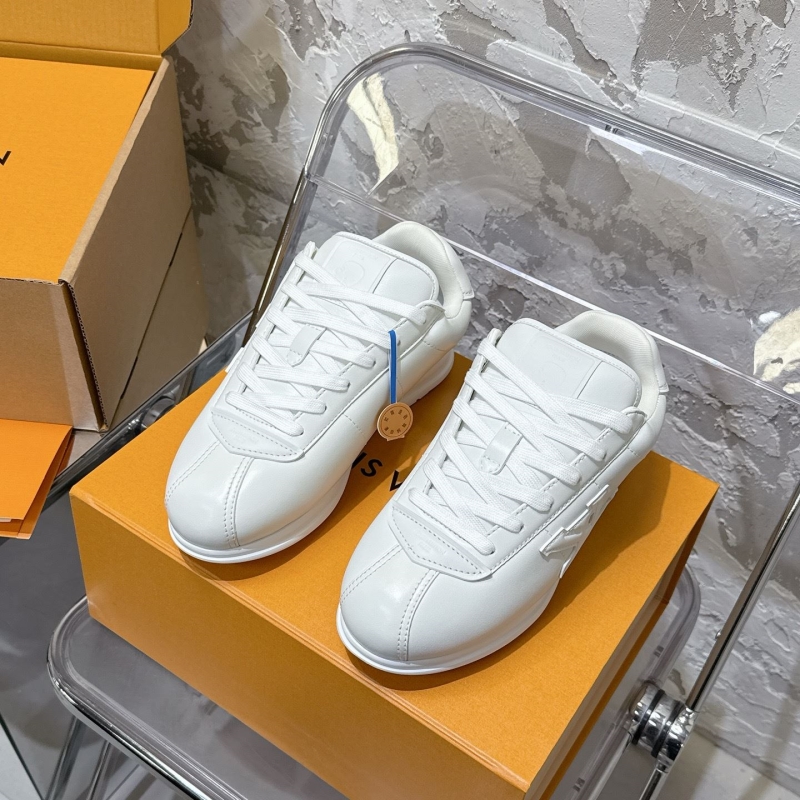 l0vis Vvtt0n trainer sneaker